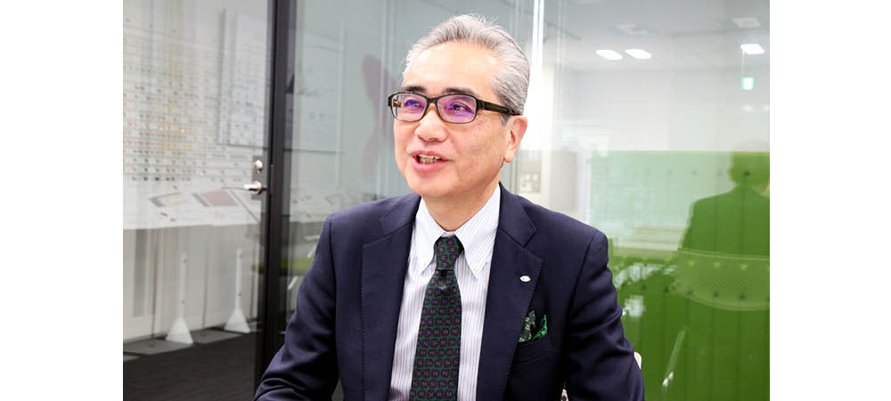 化粧品OEM業界特集―インタビュー―東色ピグメント社長・鴫原靖宏